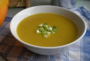 Zupa krem z dyni z curry