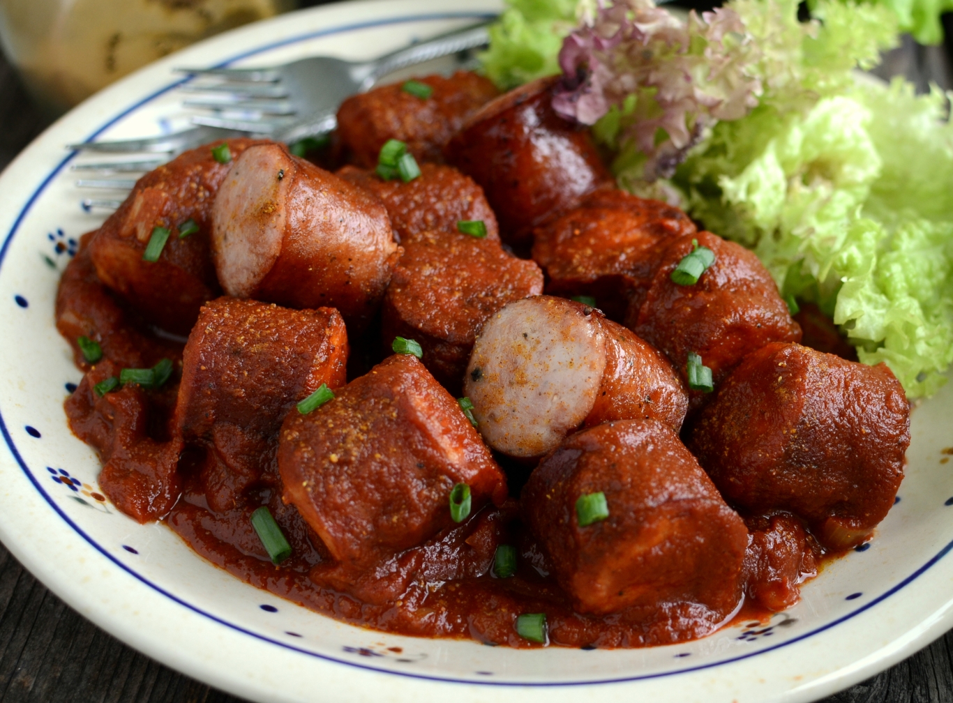 Currywurst czyli niemieckie kiełbaski z curry