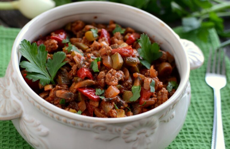 Bigos pieczarkowy