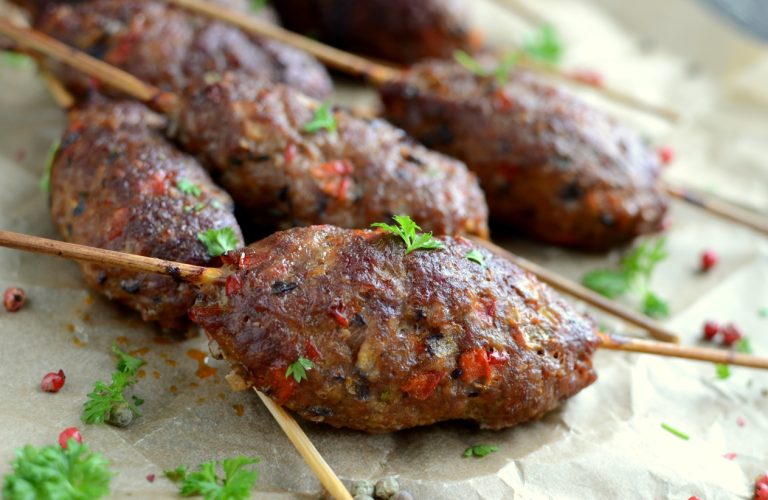 Bałkańskie szaszłyki czyli cevapcici