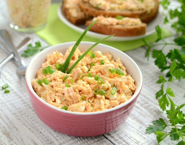 Pasta z łososia i jajek