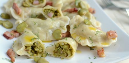 Pierogi z bobem
