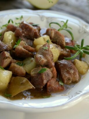 Gulasz z gruszką