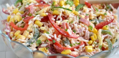 Sałatka ryżowa po wegiersku