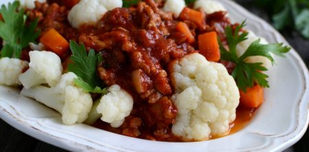 Kalafior po bolońsku