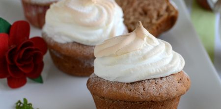 Cynamonki pod bezową czapeczką