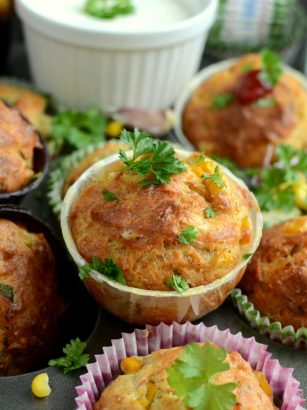Muffinki z tuńczykiem i kukurydzą