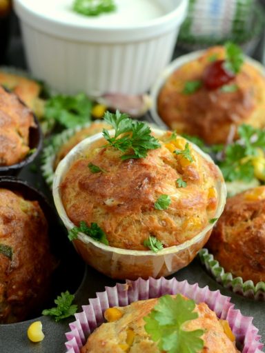 Muffinki z tuńczykiem i kukurydzą