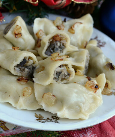 Pierogi z kapustą i grzybami