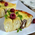 Torcik ajerkoniakowy z orzechami laskowymi