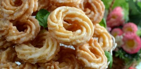 Pączki wiedeńskie z pomarańczowym lukrem (Gniazdka)