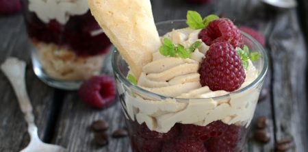 Deser malinowo-kawowy