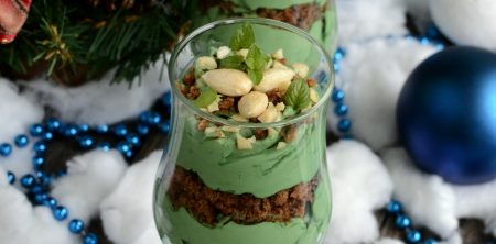 Deser migdałowy z piernikami