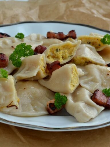 Pierogi z dynią,ricottą i szałwią