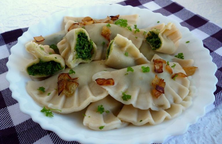 Pierogi ze szpinakiem i ricottą