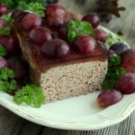 Makaron z masłem orzechowym i brokułami