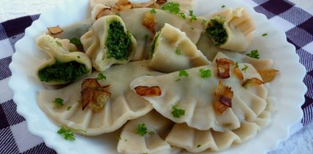 Pierogi ze szpinakiem i ricottą