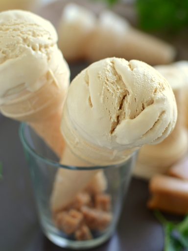 Lody kajmakowe (krówkowe)