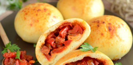 Bułeczki o smaku węgierskiego leczo