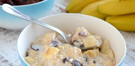 Owsianka z bananem i rodzynkami