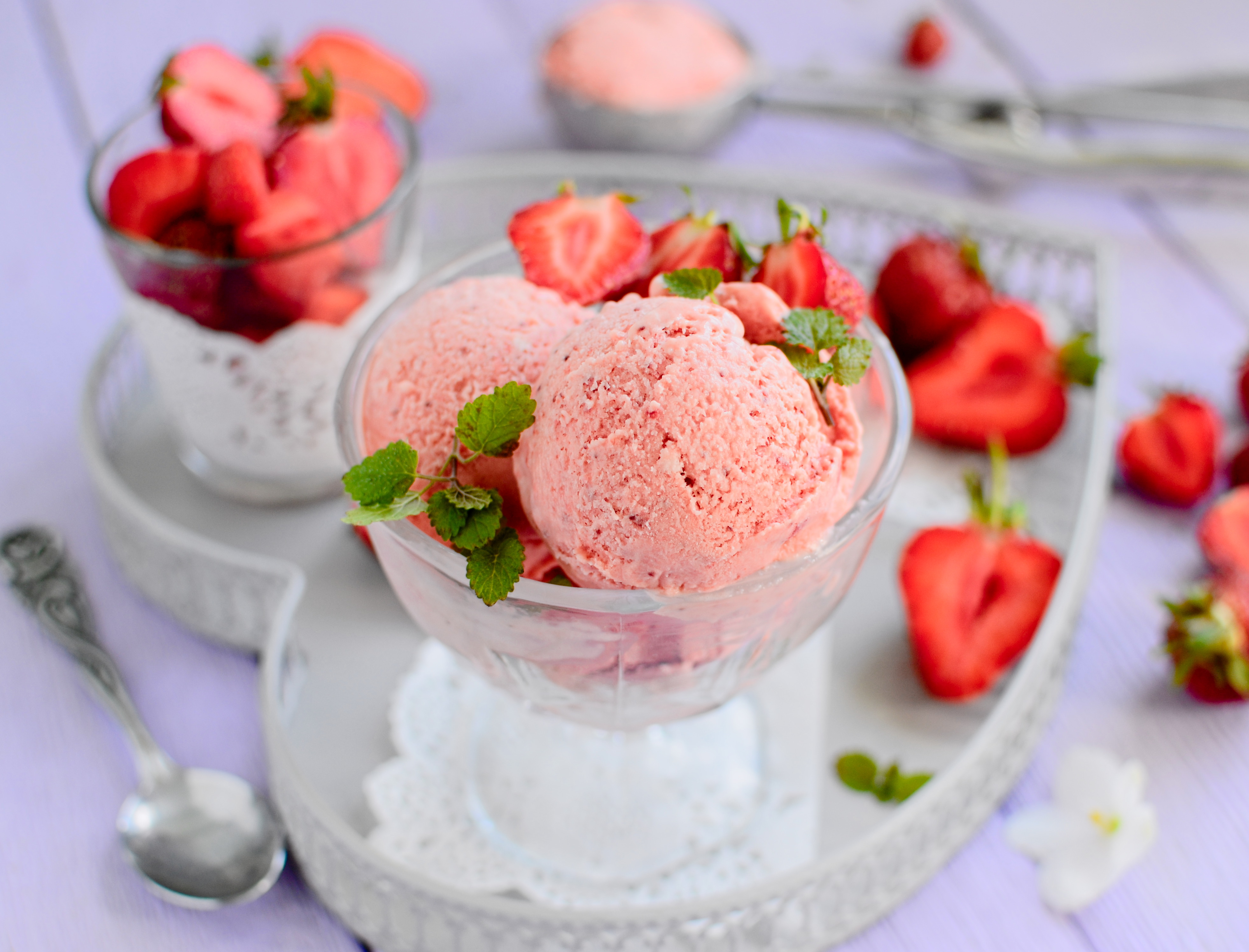 Lody truskawkowe