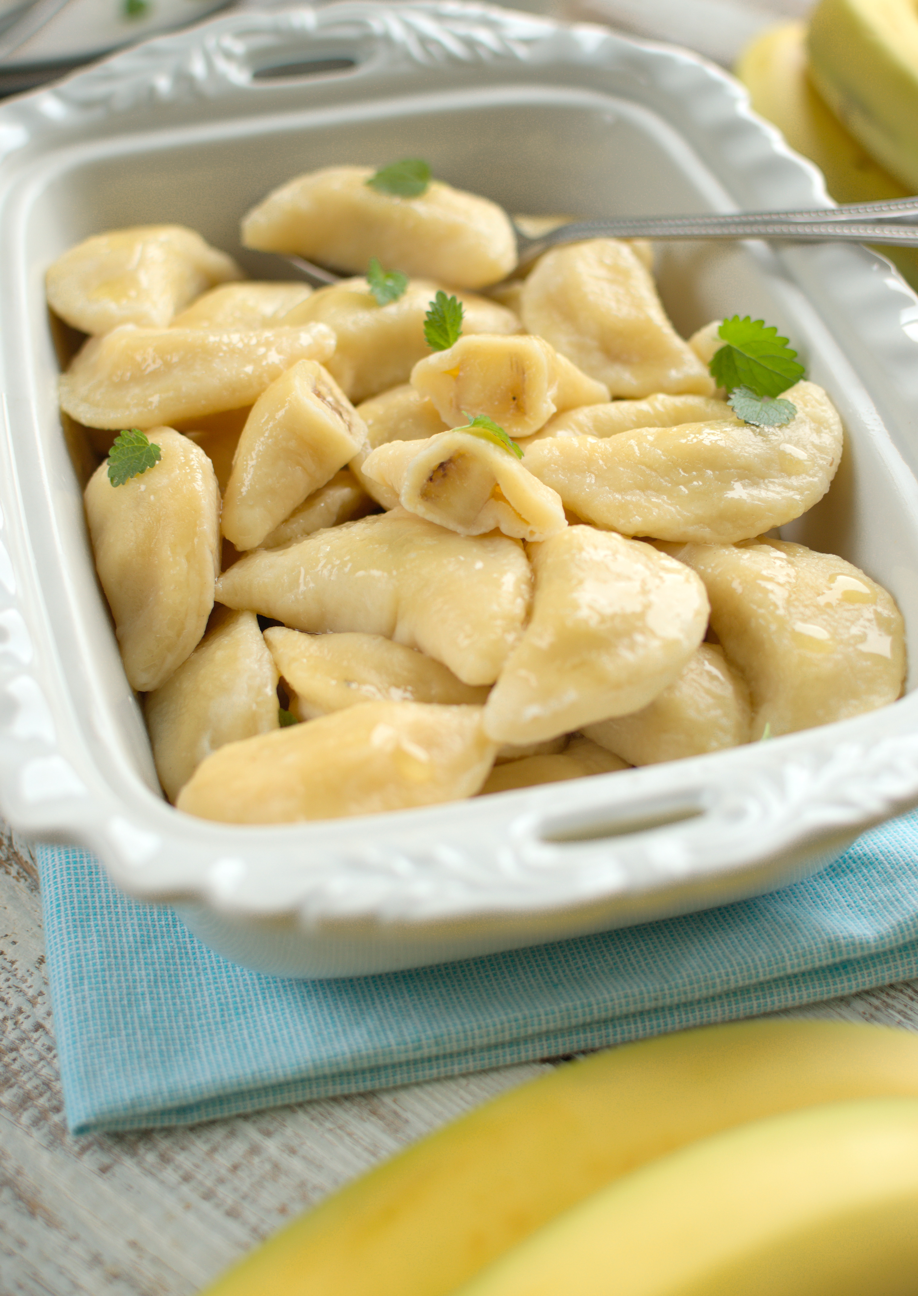 Serowe pierożki z bananem