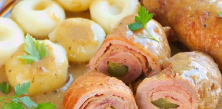 Zrazy wieprzowe z boczkiem i ogórkiem