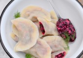 Pierogi z botwinką i ricottą