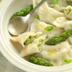 Pierogi z kurkami i kremowym serkiem