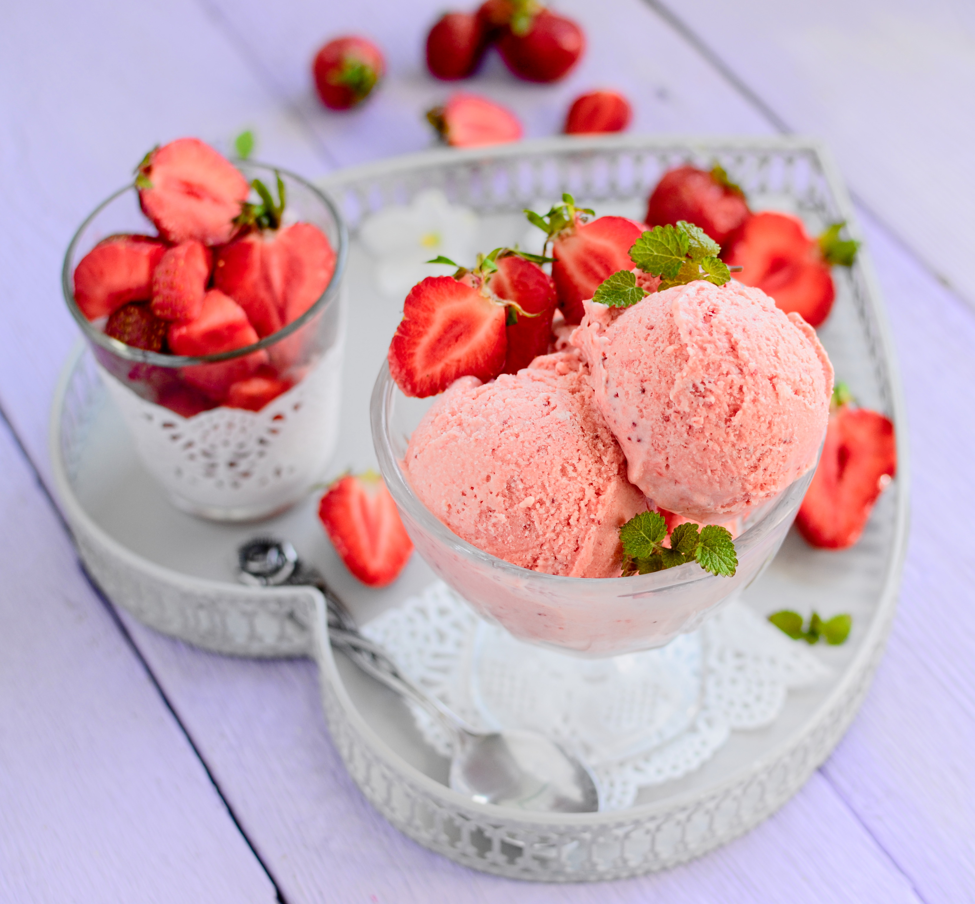 Lody truskawkowe