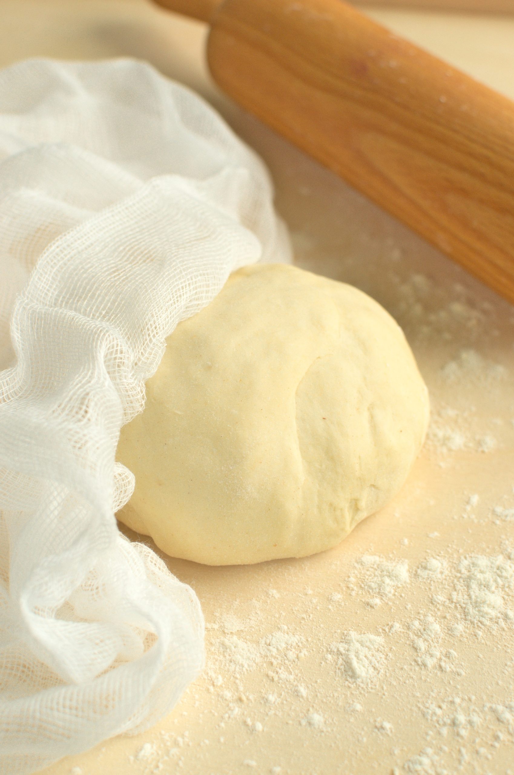 Ciasto na pierogi – przepis podstawowy