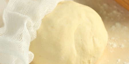 Ciasto na pierogi – przepis podstawowy