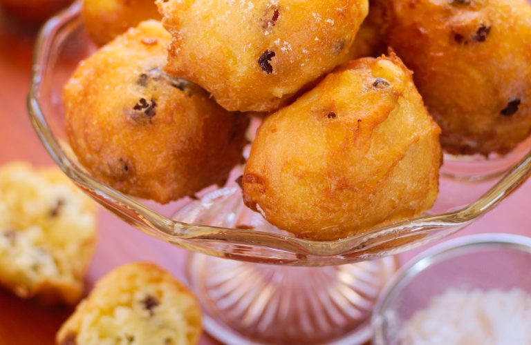 Oliebollen - pączki holenderskie