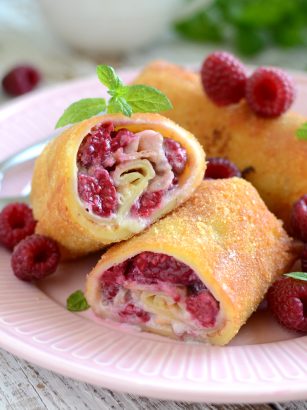 Krokiety z malinami i mascarpone