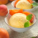 Lody z masłem orzechowym