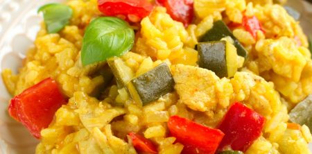 Risotto z papryką, cukinią i kurczakiem