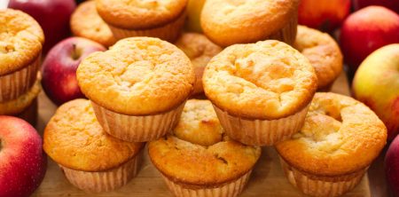 Muffinki z jabłkami i budyniem