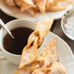 Faworki z mascarpone
