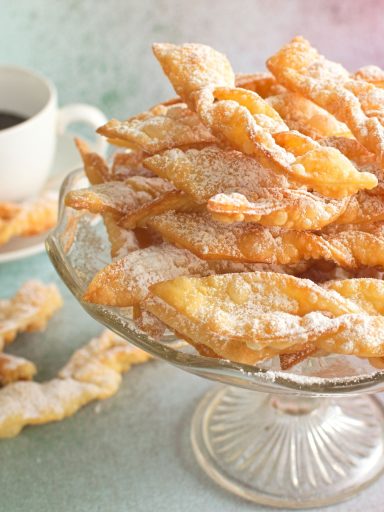Faworki z mascarpone
