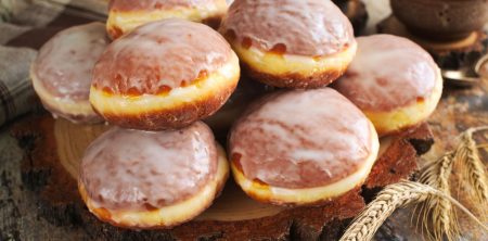Pączki z krupczatką nadziewane kajmakiem