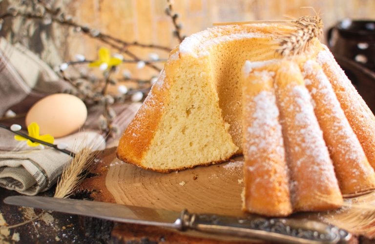 Anielska babka drożdżowa (na samych białkach)