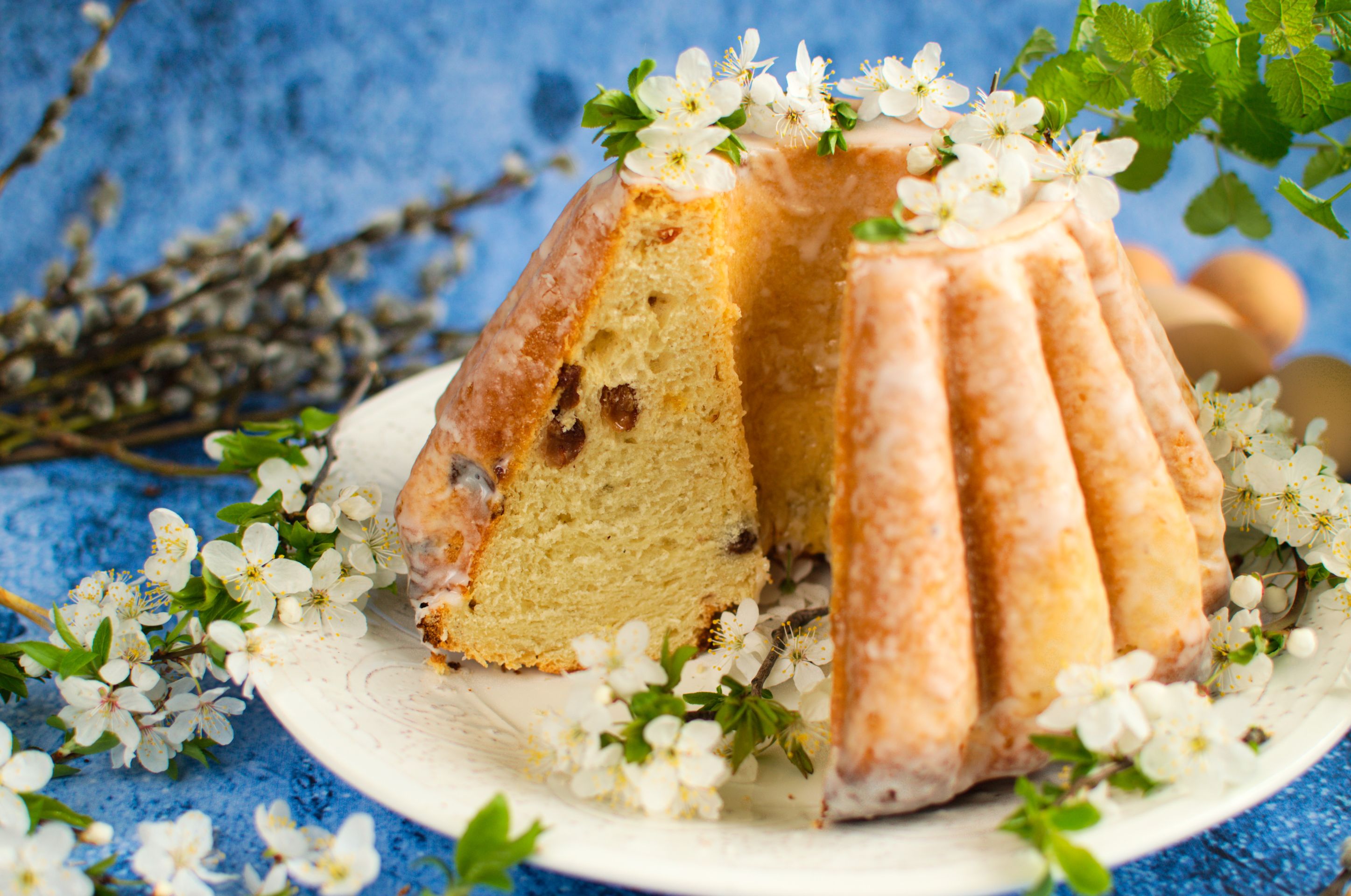 Drożdżowa babka wielkanocna