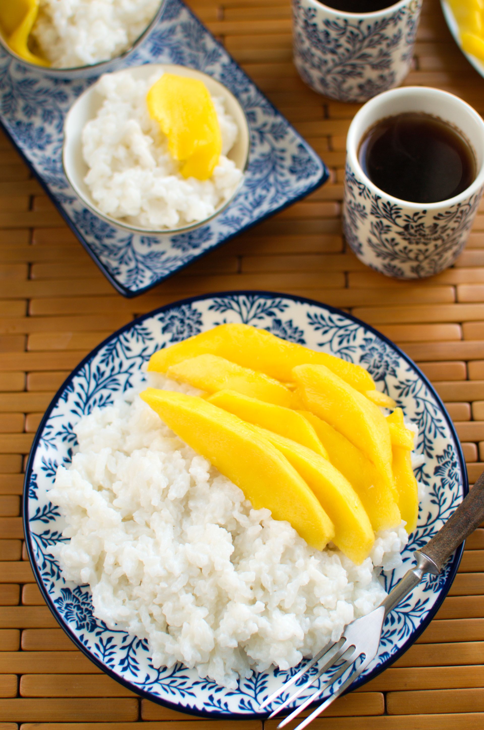 Ryżowy deser tajski z mango