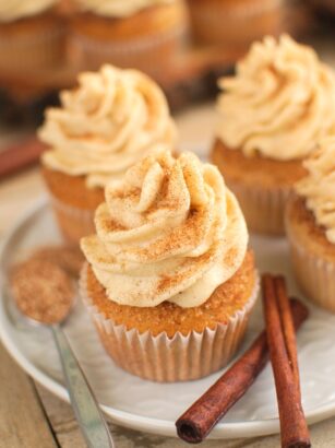Babeczki cynamonowe (Snickerdoodle cupcakes)
