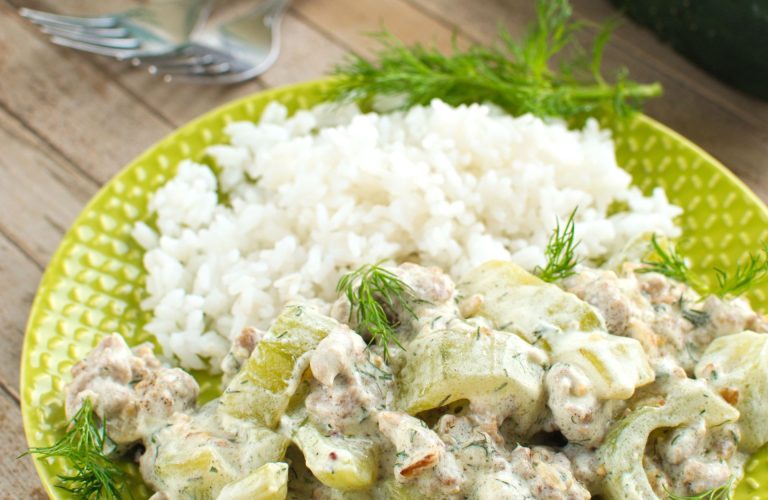 Potrawka mięsno-ogórkowa