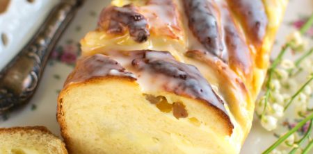 Strucla z nadzieniem serowo-budyniowym