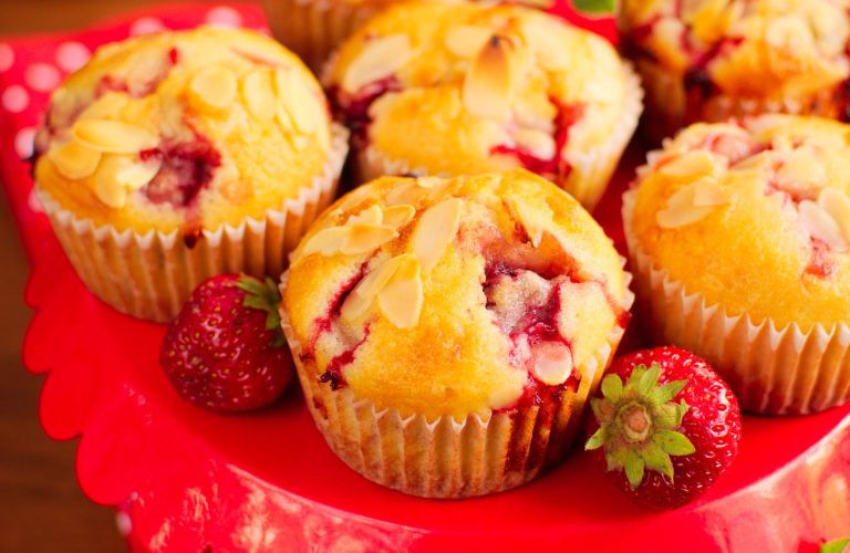 Muffinki z truskawkami