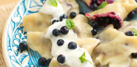 Pierogi z jagodami