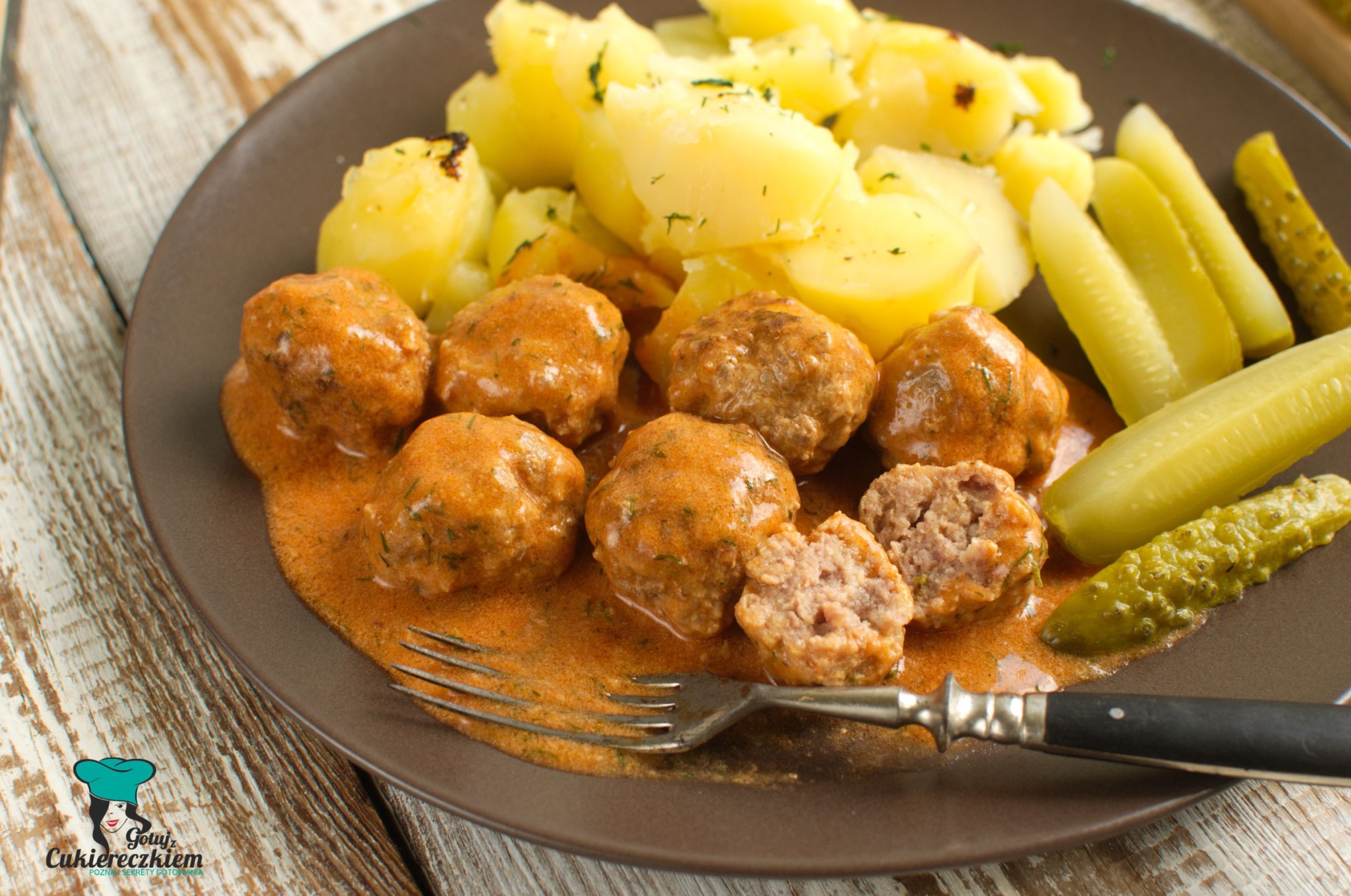 Pulpeciki w sosie pomidorowym z koperkiem