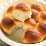 Naleśniki z mięsem mielonym i mozzarellą
